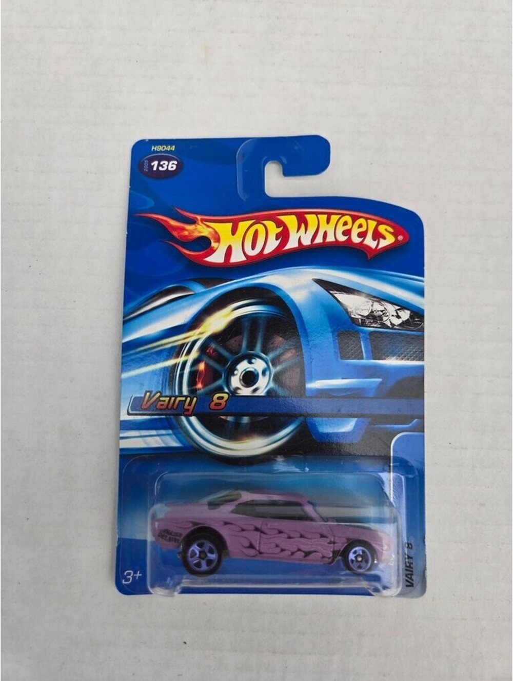 Hot Wheels Vairy 8 Die-Cast Car